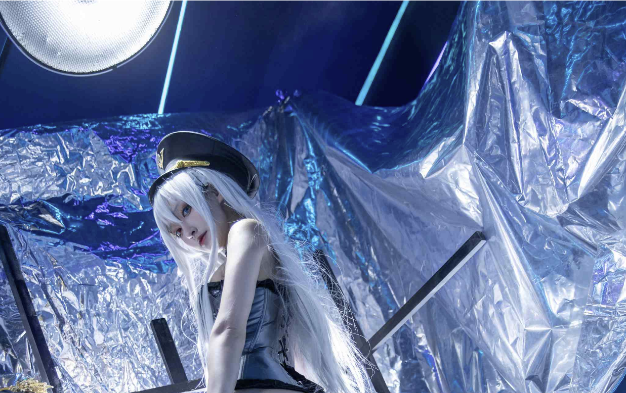 Luisa_零纱 – 微博coser全部作品[写真合集]12套