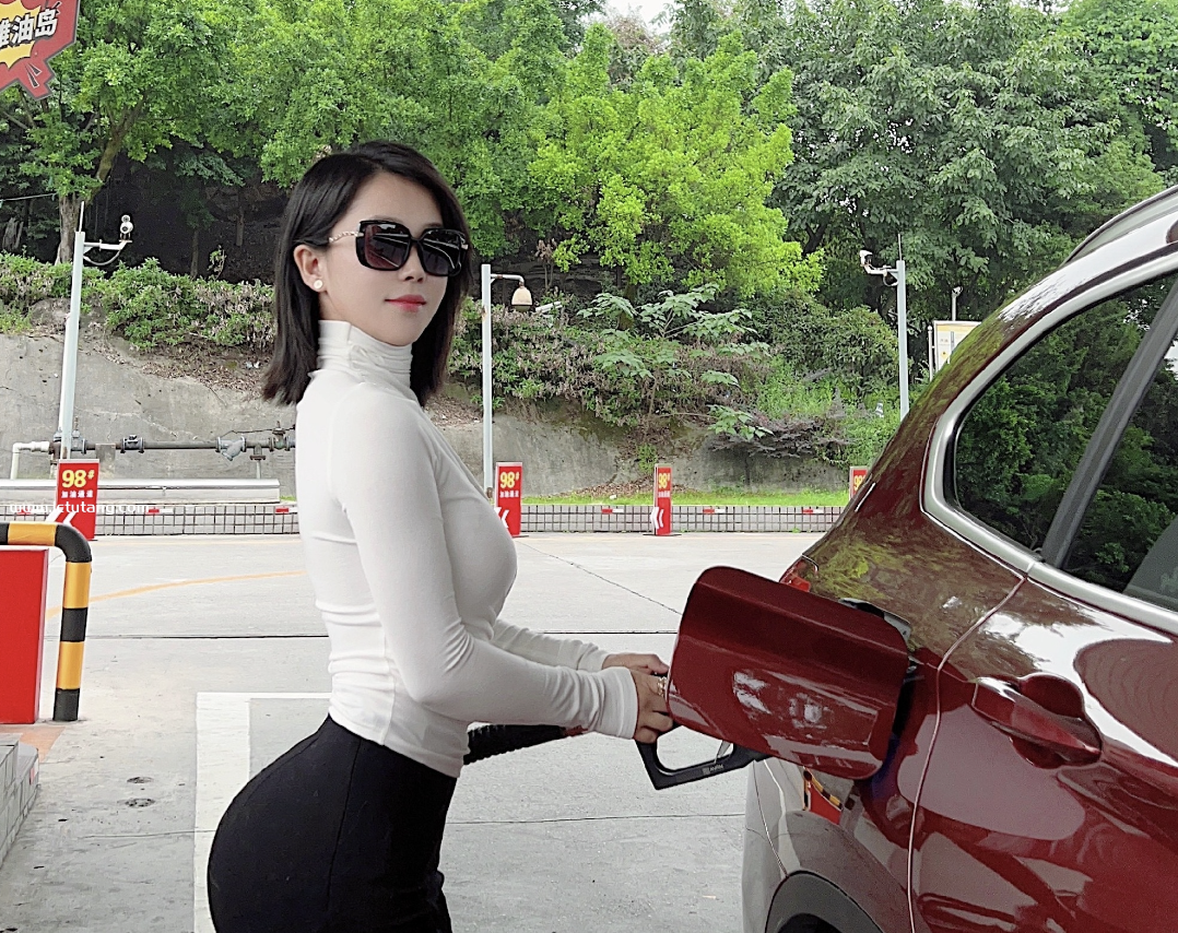 张老师正能量微密全部图片免费分享