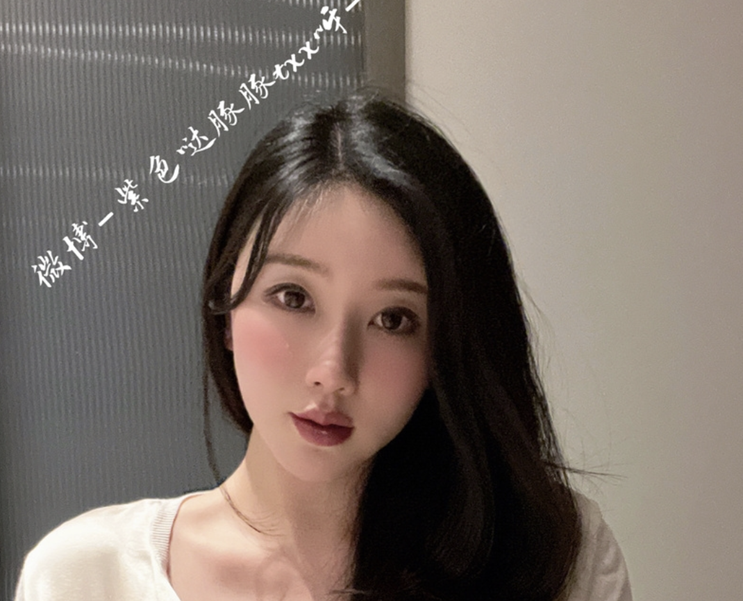 童小芯微密圈资源鉴赏，欧美范的魅力能抵抗吗