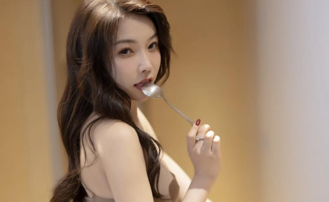 徐莉芝最新作品鉴赏,窈窕淑女的魅力展示