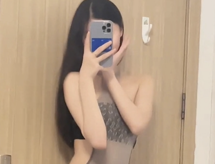 是小鱼吖微密圈付费写真合集