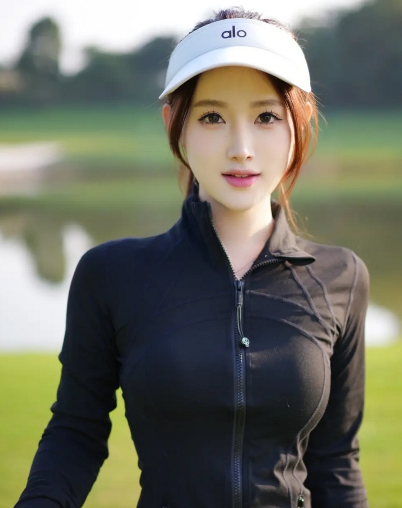 小CC在这微密圈付费写真合集