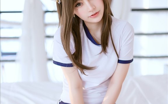 芊芊酱w 写真合集[1套]