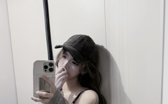 银蛇大人微密图片免费鉴赏,weme中的豪爽达人