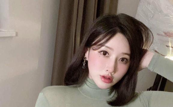 紫色哒豚豚微密照片合集分享